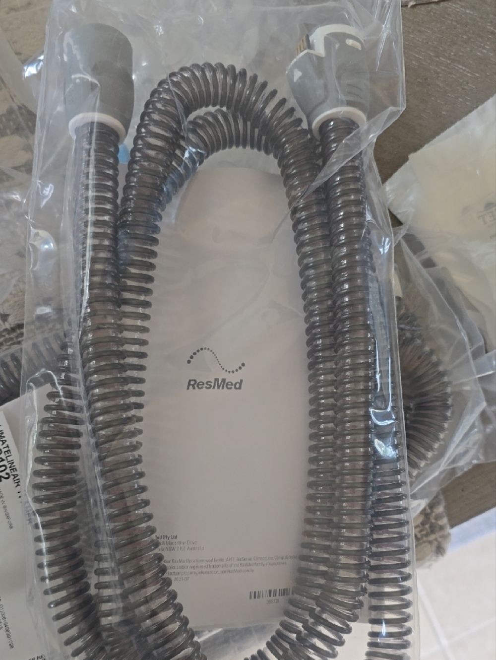 ResMed ClimateLineAir 11 Heated CPAP Tubing - Dark Gray - Picture 2 of 3